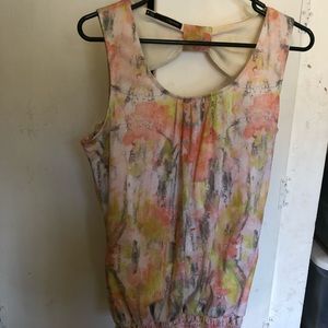 “Maurice’s” Floral sleeveless shirt